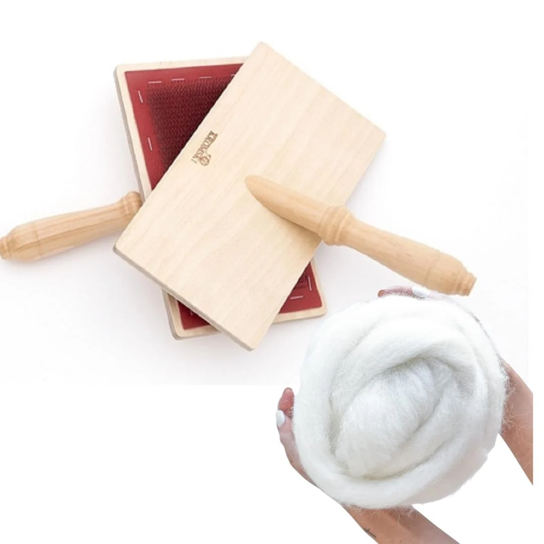 Hand Carder Bundle | Kromski Hand Carder 108 TPI Plus 8oz Natural Corriedale Wool Roving